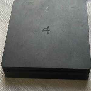 Sony PlayStation 4 Slim Console - Black